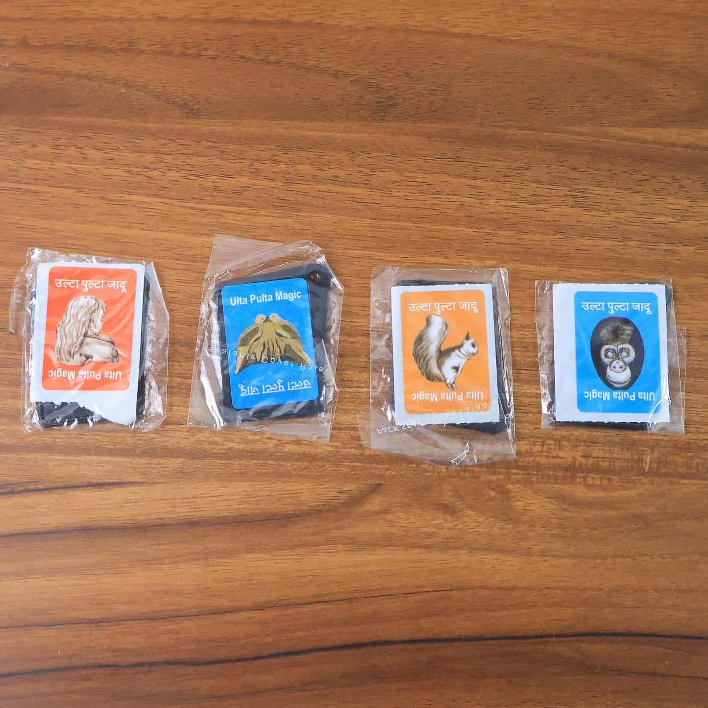 Flip Image Ulta Pulta Magic Card Toy (1 Pc)